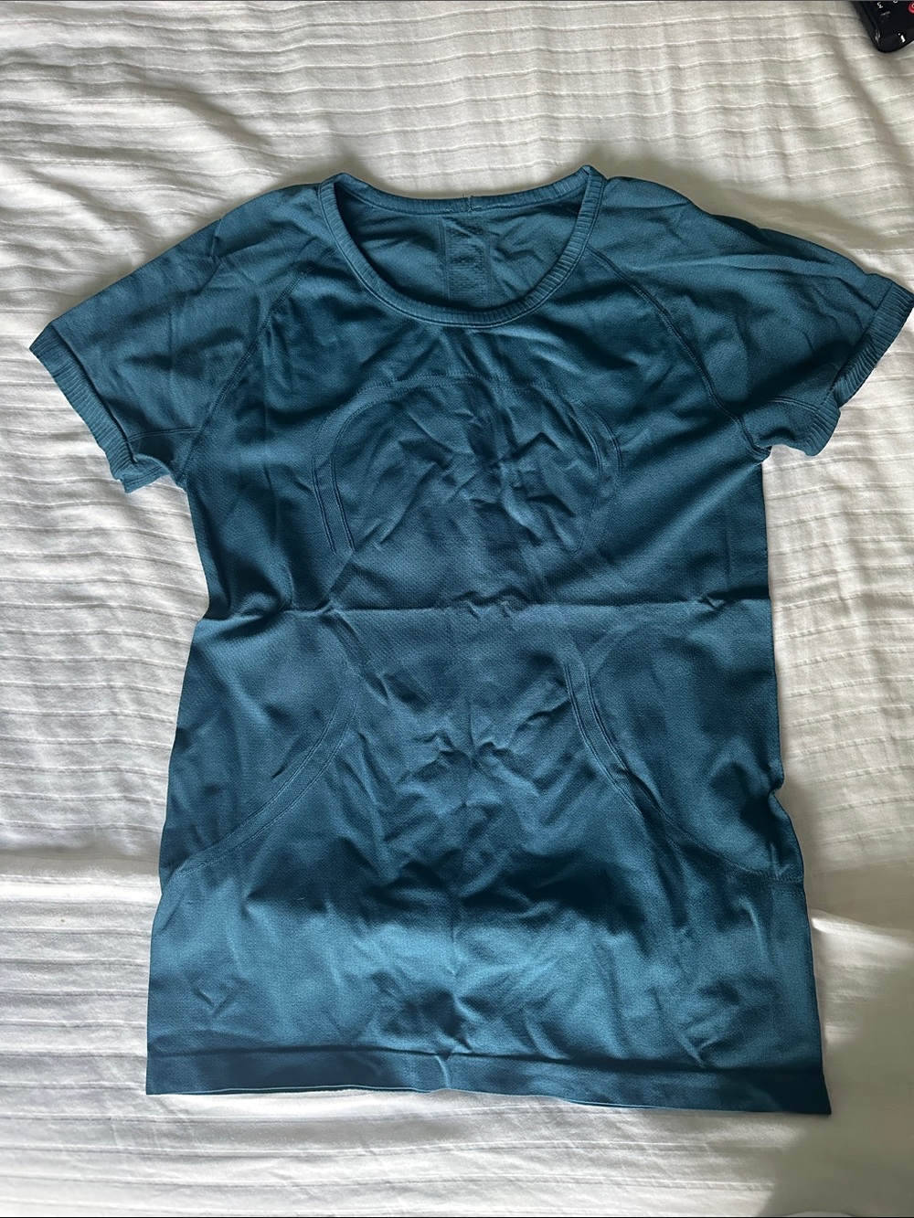 lululemon athletica Short-Sleeve Athletic Tee in Teal Blue